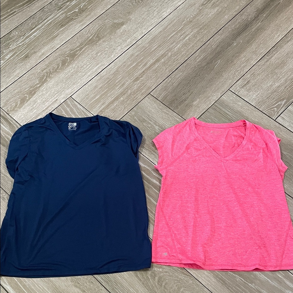 32 Degrees and Ideology Women's Short Sleeve Tees - Navy and Pink (D)
